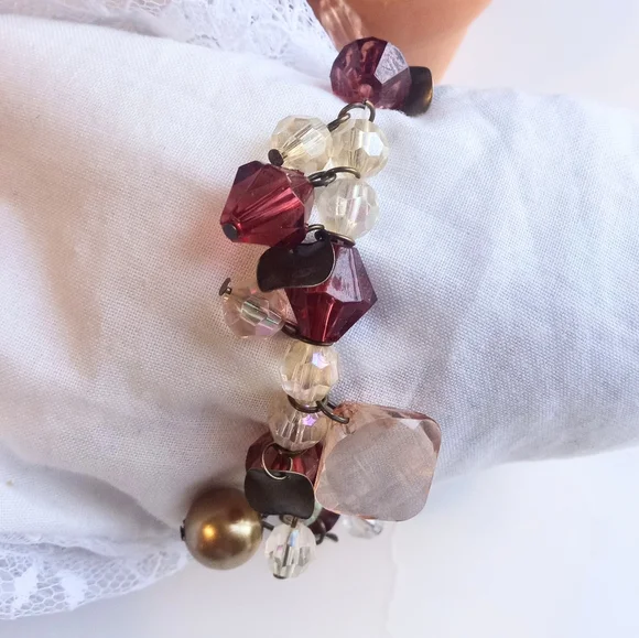 Amber Maroon Faceted Beaded Cha-Cha Stretch Vintage Bracelet - Picture 4 of 4